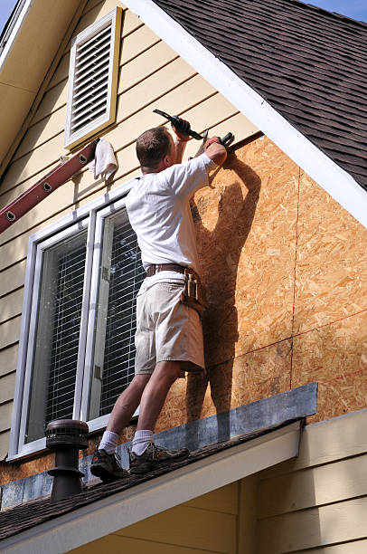 How To Choose The Right Materials for Your Siding Installation in 'Welch, WV